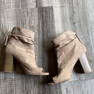 Taupe suede booties